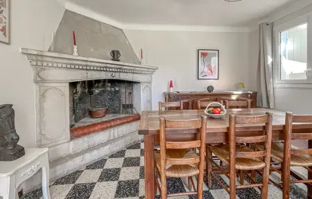 Maison 6 personnes à Fontvieille - Photo 2