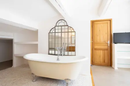 CB-ROUTE-CARLES, Maison de charme - Climatisation - 4 chambres - 8 personnes - Saint-Tropez - Photo 40