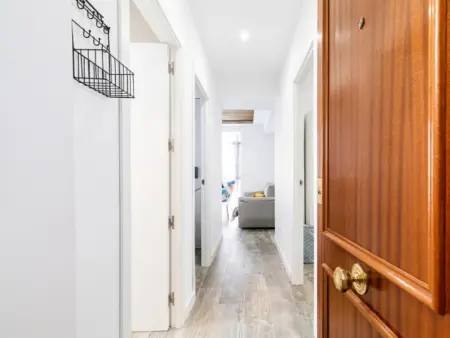 Luxe et Charme à Grenade: Appartement Rénové Près du Centre et Gare - Photo 9