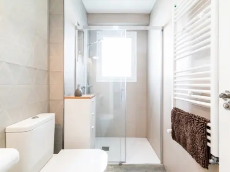 Luxe et Charme à Grenade: Appartement Rénové Près du Centre et Gare - Photo 12