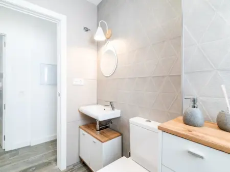 Luxe et Charme à Grenade: Appartement Rénové Près du Centre et Gare - Photo 17