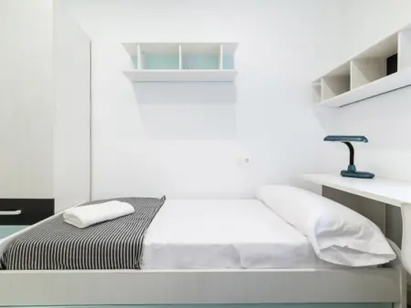 Luxe et Charme à Grenade: Appartement Rénové Près du Centre et Gare - Photo 23