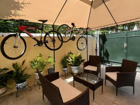 Appartement rénové et confortable à Grenade, arrêt de bus proche - Photo 9