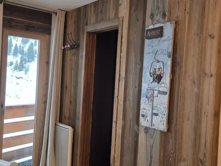 Charmant 2 pièces cabine 6 personnes, départ skis aux pieds - Photo 3