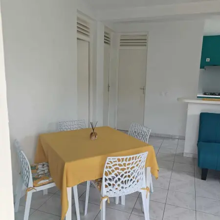 Appartement charmant au Gosier avec jardin de 68 m² - Photo 5