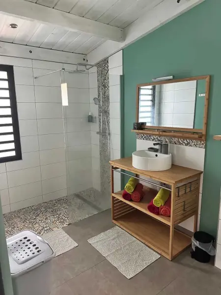 Villa charmante avec piscine à Piton Saint-Leu, 120 m² - Photo 14