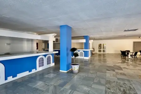 Al Baida, Appartement à Roquetas près de la Plage - Photo 7