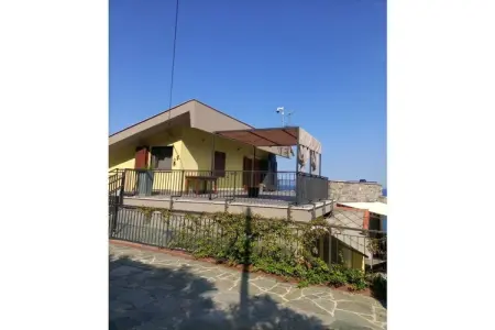 573431, Appartement de vacances à Alassio avec barbecue - Photo 1
