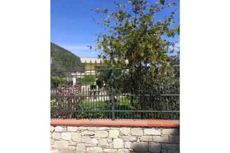 573431, Appartement de vacances à Alassio avec barbecue - Photo 11