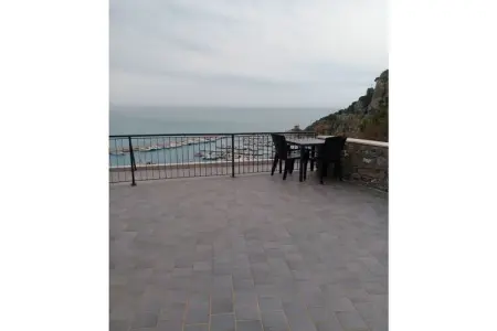 573431, Appartement de vacances à Alassio avec barbecue - Photo 13