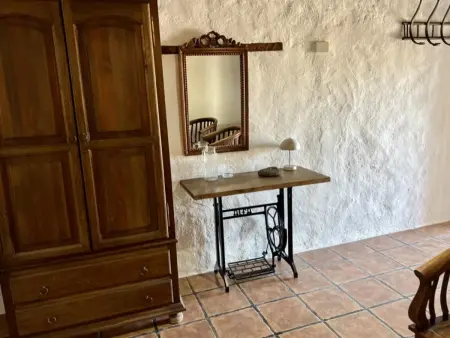 Évasion Rurale : Maison Canarienne avec Piscine et Jardin - Photo 19