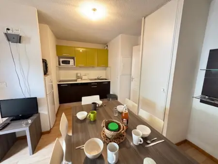 Appartement lumineux 3 pièces proche pistes avec balcon et parking - Photo 1
