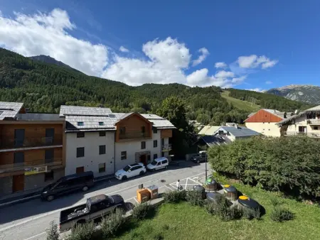 Appartement lumineux 3 pièces proche pistes avec balcon et parking - Photo 6
