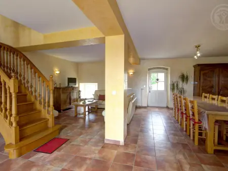 Havre de paix à Chalain-le-Comtal avec piscine privée - Photo 5