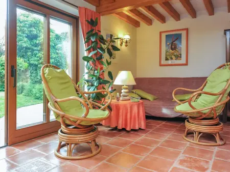 Gîte spacieux et écologique avec jardin et animaux acceptés à Steenvoorde - Photo 2