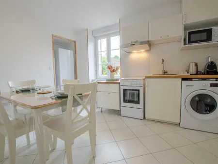 Charmante maison rénovée, terrasse, parking, animaux admis - Photo 4