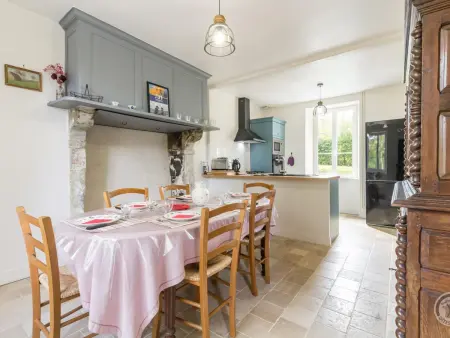 Maison de charme rénovée dans le Cotentin, Gite 6 personnes à Sébeville - Photo 3