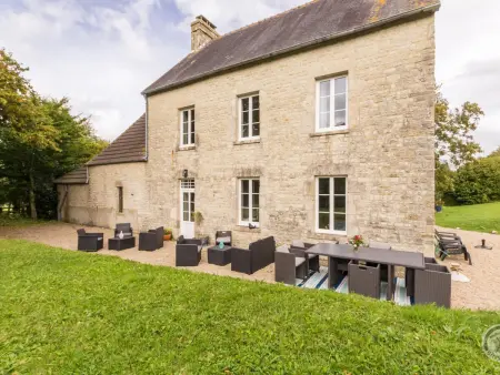 Maison de charme rénovée dans le Cotentin, Gite 6 personnes à Sébeville - Photo 19