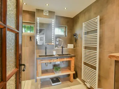 Maswari en Drapeau, Maison familiale avec piscine privé et toboggan - Photo 17