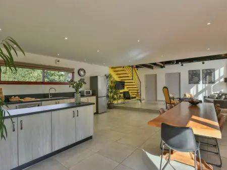 Gite Constantin, Gîte superbe + piscine privée et vue imprenable - Photo 6