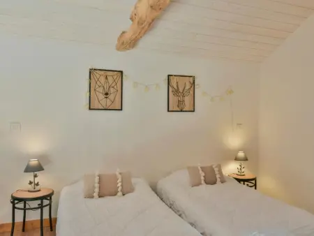 Gite Constantin, Gîte superbe + piscine privée et vue imprenable - Photo 13