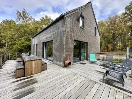 The Green, Villa spacieuse dans les verts avec sauna - Photo 3