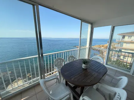 Appartement 6 Pers à Roses, à 2min de la plage - Photo 2