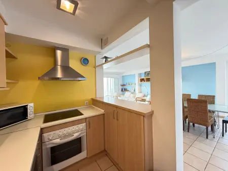 Appartement 6 Pers à Roses, à 2min de la plage - Photo 9