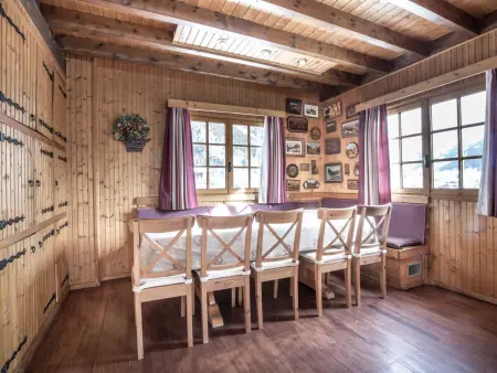 Chalet pour 10 personnes, proche des pistes, avec cheminée et garage, animaux admis - Photo 3