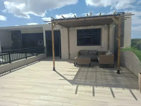 Villa spacieuse à Grand Baie avec piscine partagée - Photo 9