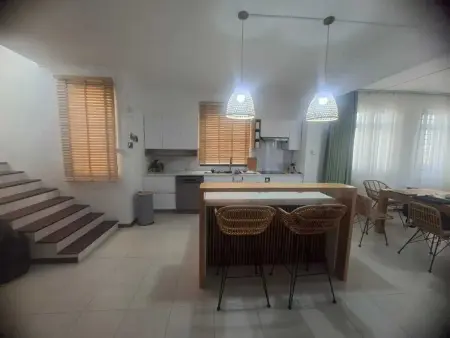 Villa spacieuse à Grand Baie avec piscine partagée - Photo 26