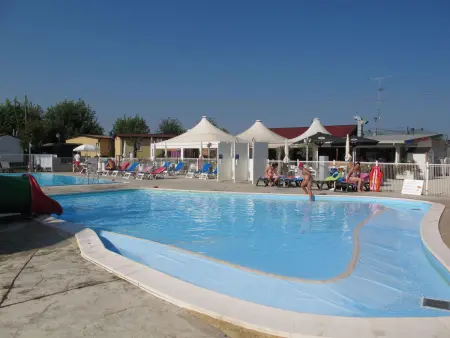 Camping Butterfly, Maison 6 personnes à Peschiera del Garda - Photo 2
