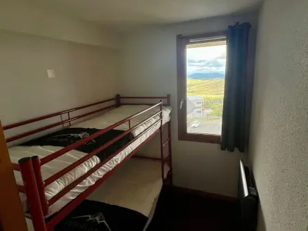 Appartement accueillant pour 6 avec balcon et parking proche des pistes - Photo 14