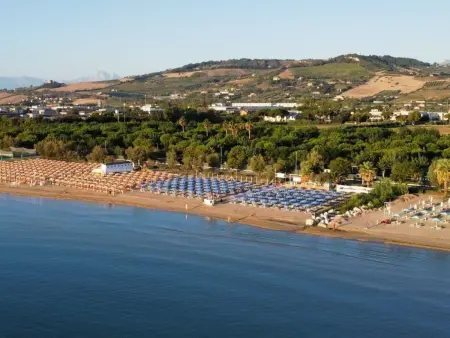 Duca Amedeo Camping Village, Maison 5 personnes à Martinsicuro - Photo 2