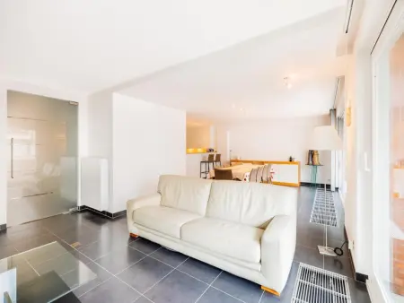 Brit Eerste, Appartement spacieux avec vue latérale sur mer - Photo 6