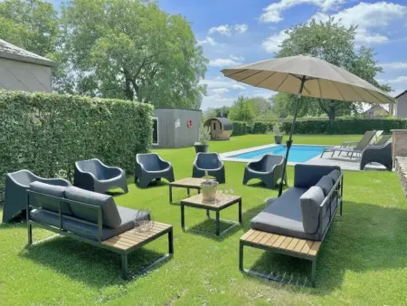Relais de Zoé, Gîte familial accueillant avec piscine et sauna. - Photo 7