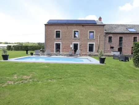 Relais de Zoé, Gîte familial accueillant avec piscine et sauna. - Photo 9