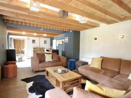 Relais de Zoé, Gîte familial accueillant avec piscine et sauna. - Photo 26