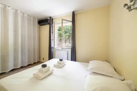 YJ-153-VEYANS, Maison climatisée 4 chambres/10 personnes avec piscine – 40 min de Cannes - Photo 101