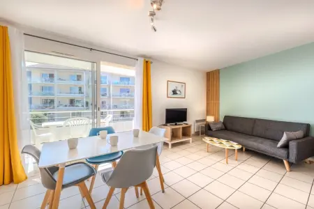 D. de Bertheaume N°214 - 2P5, Appartement moderne près du centre-ville - Photo 8