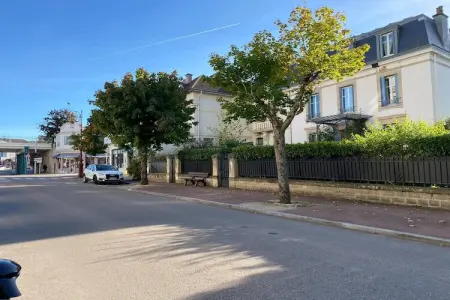 Appartement avec rooftop terrace, Charmant séjour avec toit-terrasse à Vittel. - Photo 28