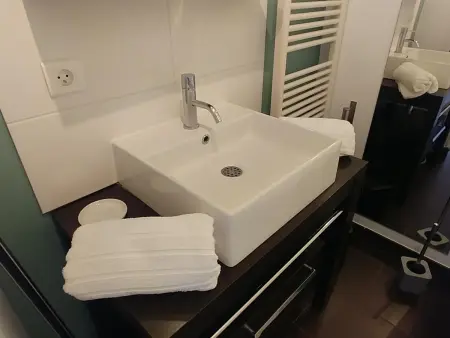 Appartement duplex à Portbail avec Wi-Fi inclus, proche de la mer - Photo 7