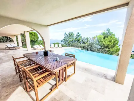 Odyssee, Villa 8 personnes à Les Issambres - Photo 1