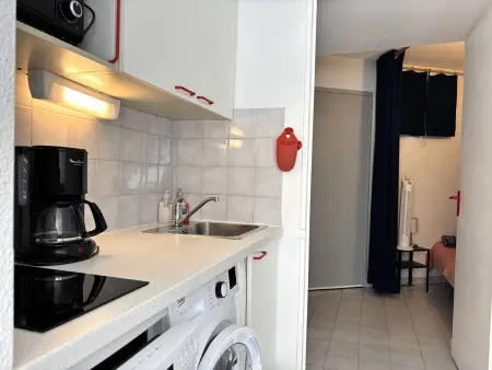Studio cabine proche plage avec balcon et parking privatif - Photo 8