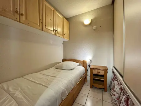 Studio Cabine 5 pers, Parking, Proche Pistes, Appartement 5 personnes à Briançon - Photo 3