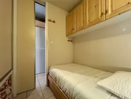 Studio Cabine 5 pers, Parking, Proche Pistes, Appartement 5 personnes à Briançon - Photo 5