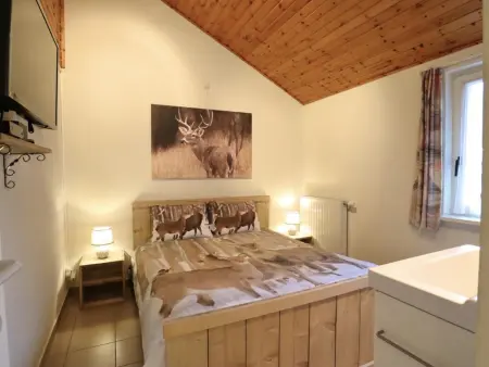 Coeur de Biche, Maison de vacances confortable avec beau jardin - Photo 10
