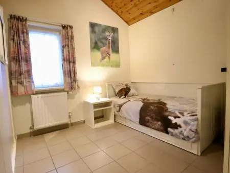 Coeur de Biche, Maison de vacances confortable avec beau jardin - Photo 13