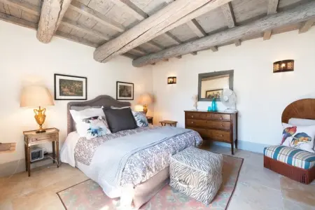 Chez Vous à Uzès, Appartement avec piscine chauffée à Uzès - Photo 2