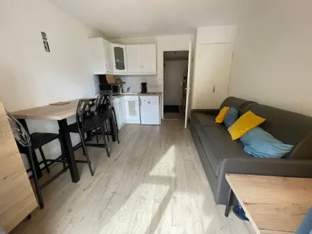 Studio confort pour 4, secteur calme avec parking couvert - Photo 2